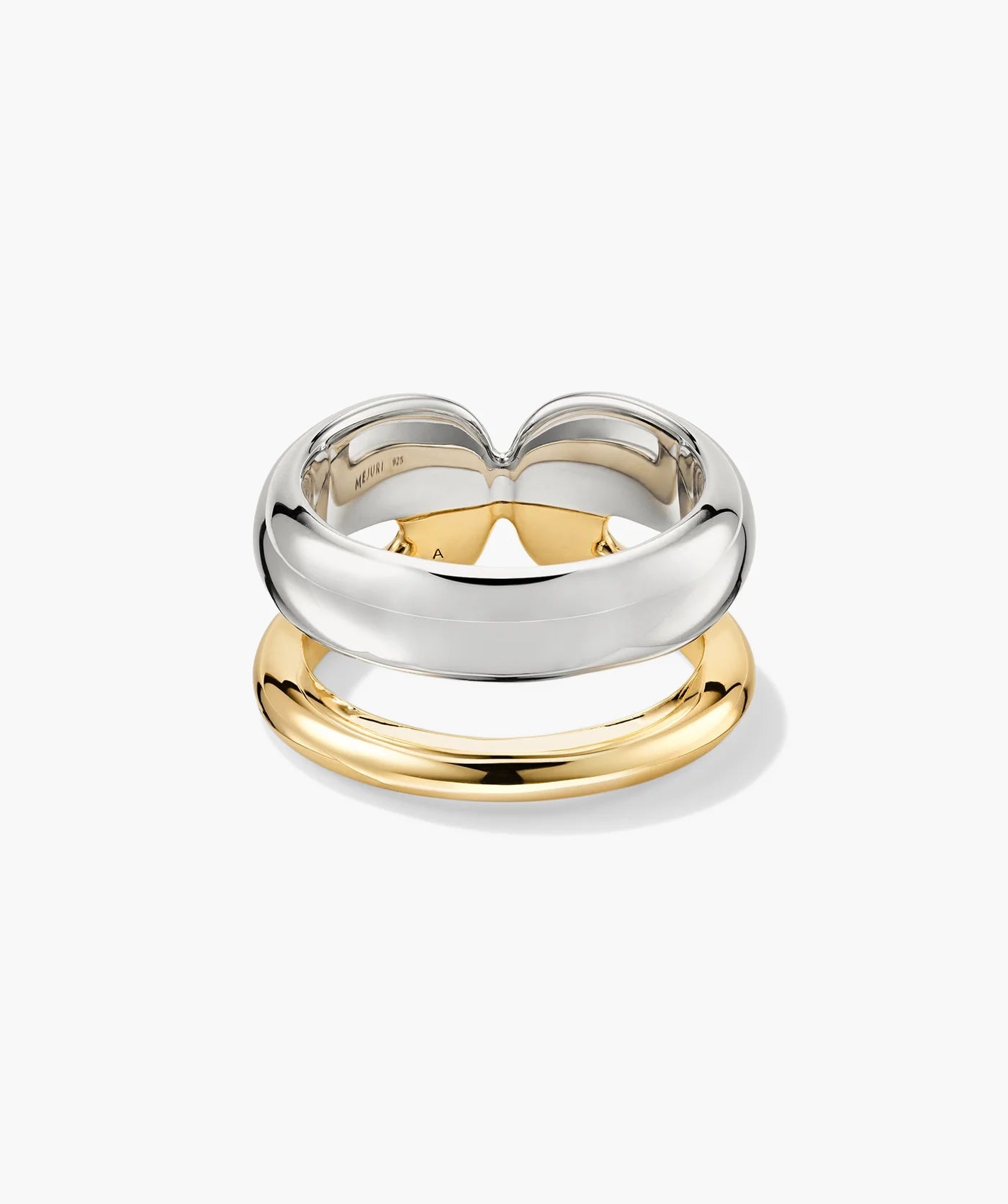 Two-tone interlocked ring in gold and silver, front view