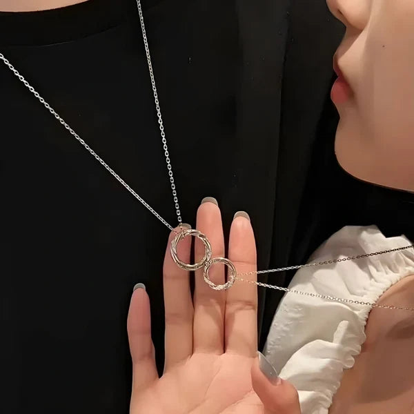 Connecting Rings Couple Necklace Set - detail view
